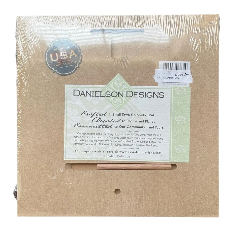 NWT, Danielson Designs Brave Beauty Sign